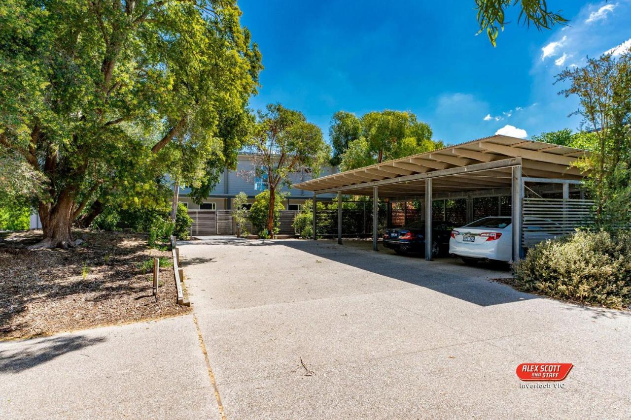 Hotel Broadbeach Inverloch Exterior foto