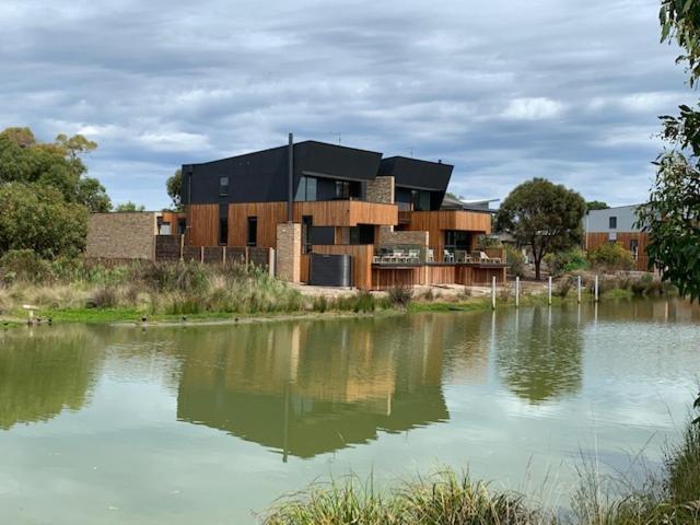 Hotel Broadbeach Inverloch Exterior foto